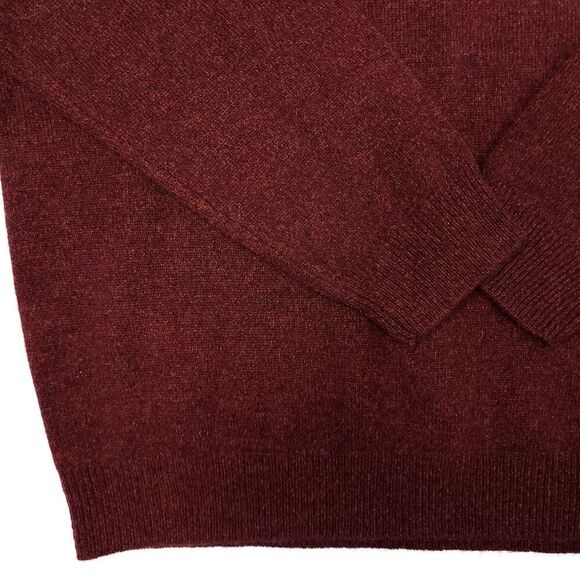 Club Room 100% Lambs Wool V-Neck Sweater Mens Large Maroon Lightweight Preppy - Picture 4 of 7